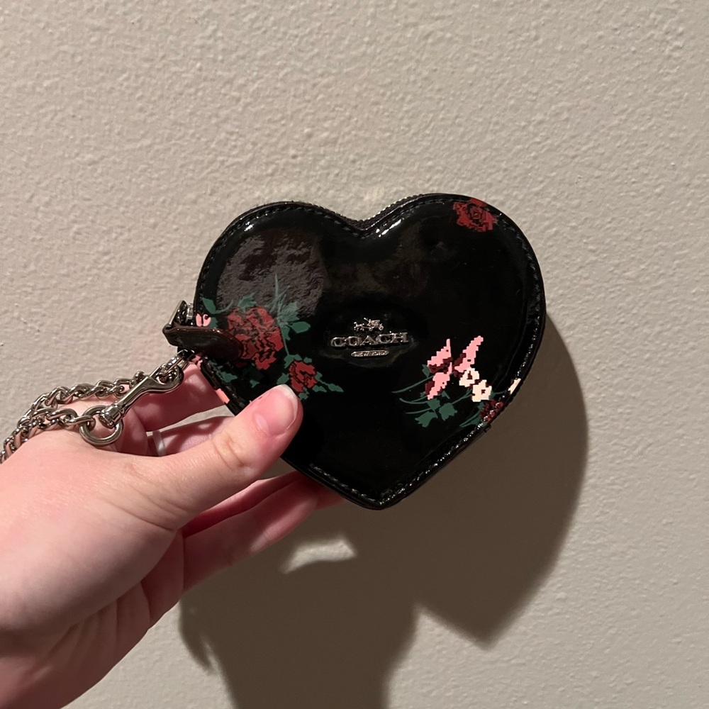 Adorable Coach black heart coin purse case keychain floral rose print